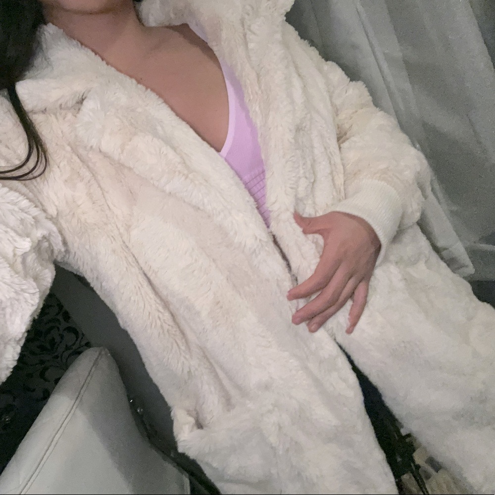 Only worn 3 times